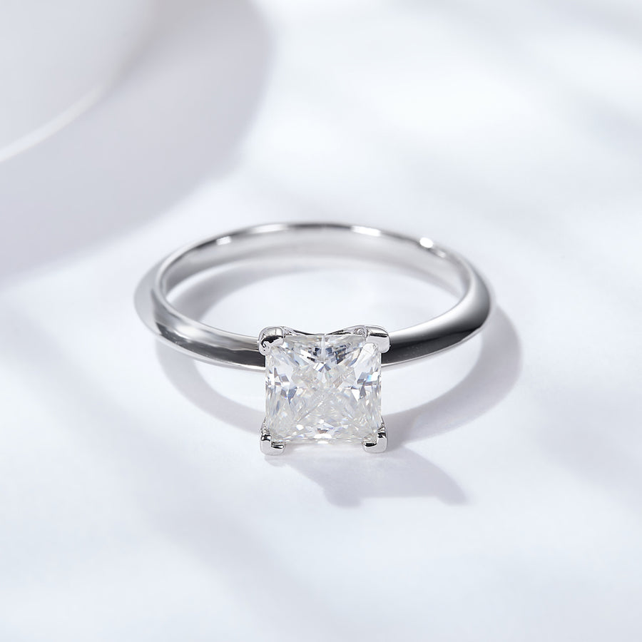 Cross Rainbow® Moissanite Ring，S925 Sterling Silver Moissanite Princess Diamond Ring, Classic 4-Prong setting Moissanite Engagement Rings for Women, Gifts for Christmas, Engagement, Wedding, 6*6MM-1.2CT VVS1 DEF