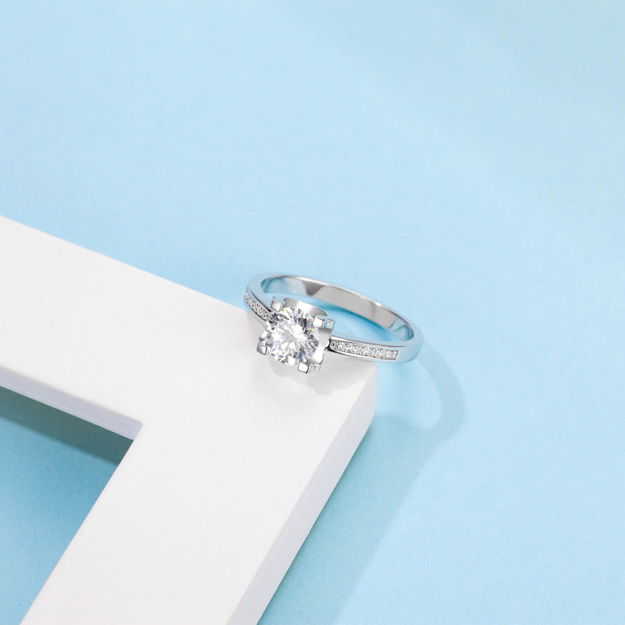 Platinum Plated Sterling Silver 6 Prong 1ct 6.5mm D Color VVS1 Moissanite Solitaire Engagement Brilliant Ring for Women