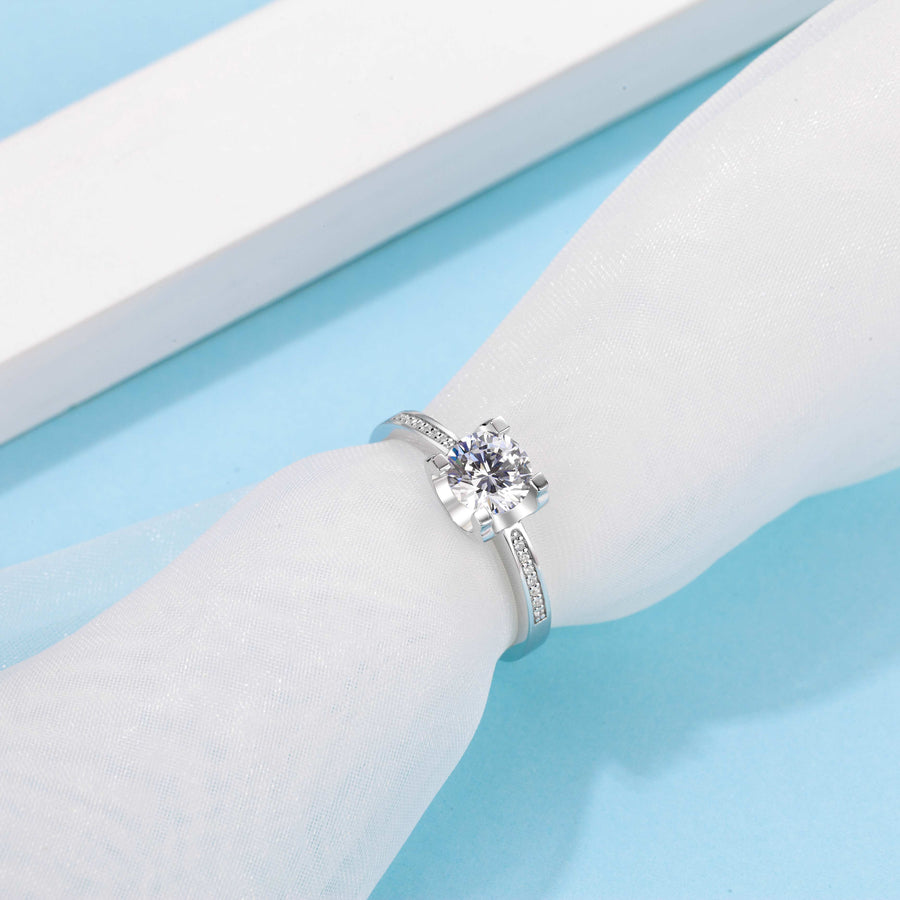 Platinum Plated Sterling Silver 6 Prong 1ct 6.5mm D Color VVS1 Moissanite Solitaire Engagement Brilliant Ring for Women