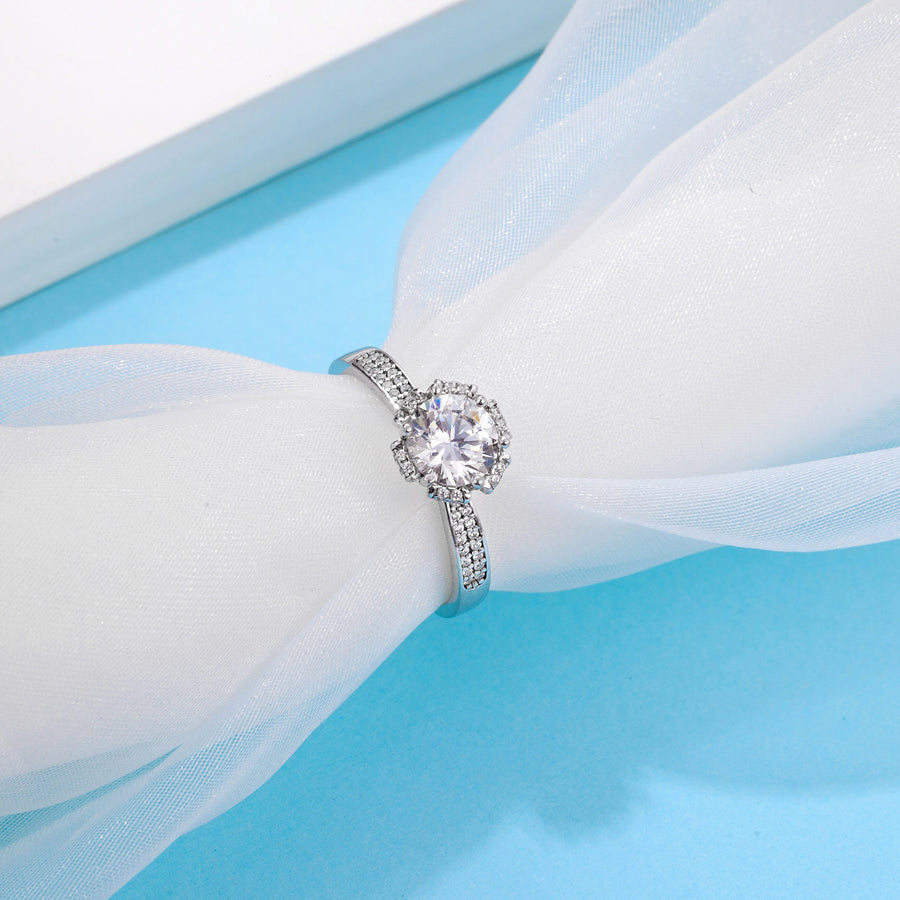 925 Sterling Silver Engagement Ring Round 6.5mm Moissanite Ring 1ct