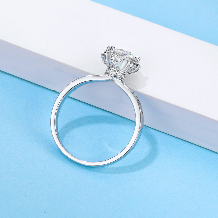 925 Sterling Silver Engagement Ring Round 6.5mm Moissanite Ring 1ct
